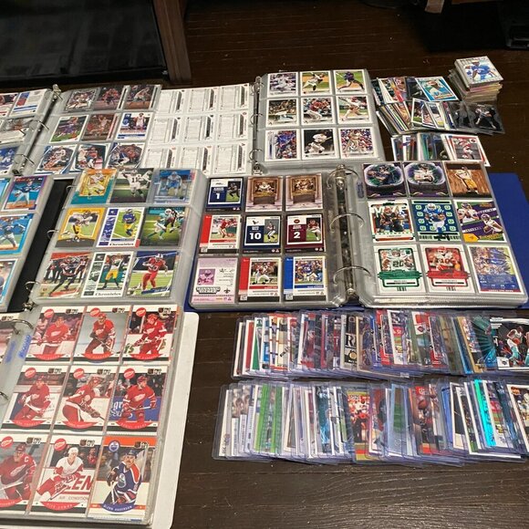 HUGE ROOKIE TRADING CARD LOT - Hundreds of Modern Rookie Cards - Many Sports - Picture 2 of 16